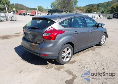 2013 Ford Focus Se z USA, uszkodzony, nr VIN 1FADP3K23DL218697